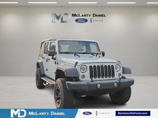 Bright White Clearcoat 2017 Jeep Wrangler Unlimited Sport