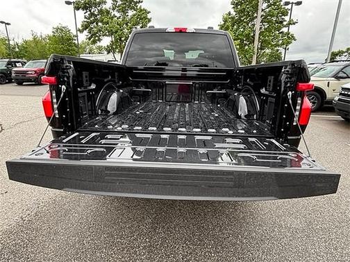 2025 Ford F-150 Lightning XLT