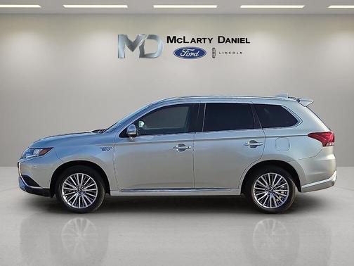 2022 Mitsubishi Outlander PHEV SEL