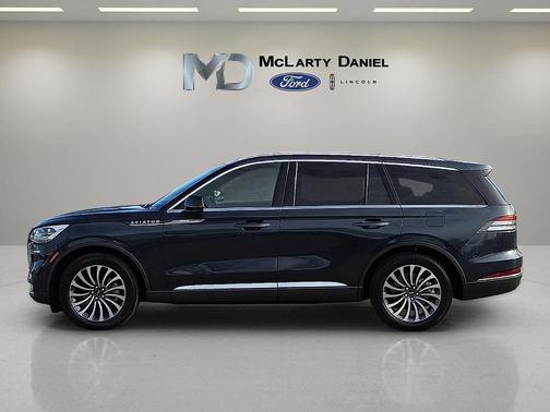 2022 Lincoln Aviator Reserve AWD