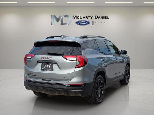 Sterling 2024 GMC Terrain SLT
