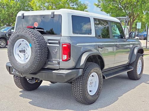 2025 Ford Bronco Heritage Edition