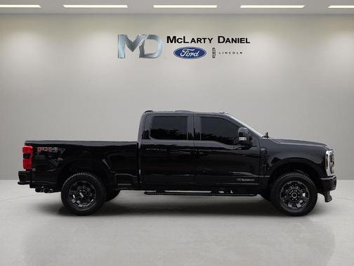 Black Metallic 2024 Ford F-250 Lariat