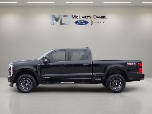 Black Metallic 2024 Ford F-250 Lariat
