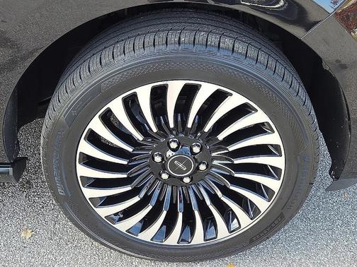 2020 Lincoln Navigator Black Label