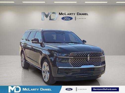Blue Metallic 2025 Lincoln Navigator Reserve