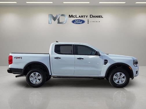 Oxford White 2025 Ford Ranger XL