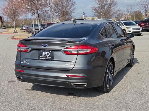 2020 Ford Fusion Titanium
