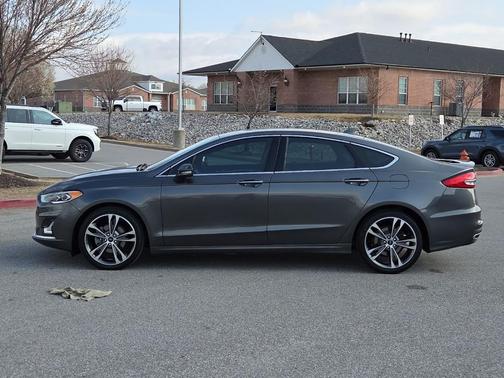 2020 Ford Fusion Titanium