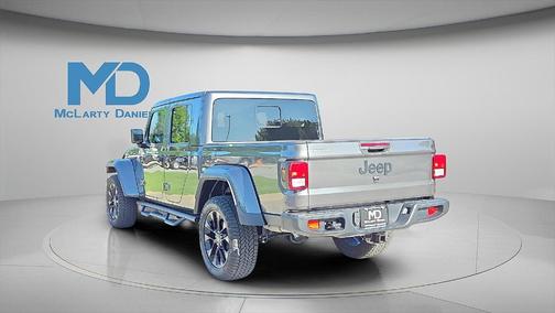2024 Jeep Gladiator Nighthawk