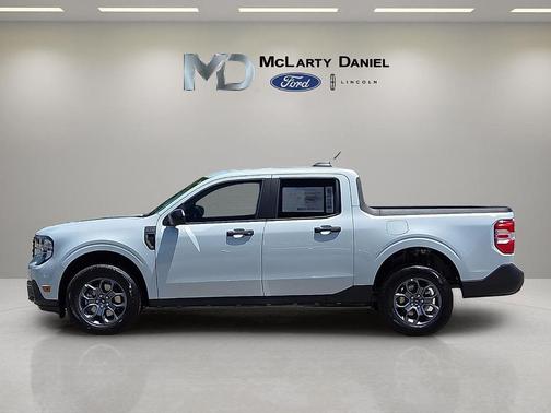White Metallic 2026 Ford Maverick XLT