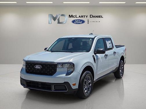 White Metallic 2026 Ford Maverick XLT