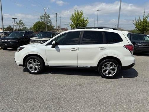 2017 Subaru Forester 2.5i Touring