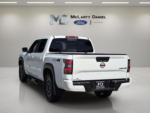 Glacier White 2024 Nissan Frontier PRO-4X