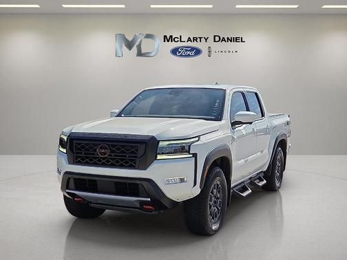 Glacier White 2024 Nissan Frontier PRO-4X