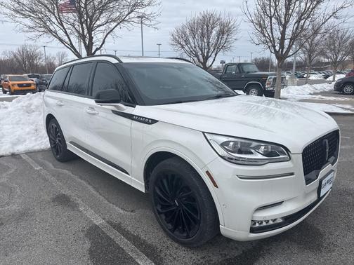 2022 Lincoln Aviator Reserve AWD