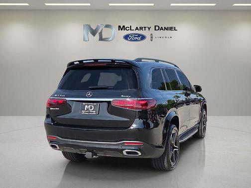 Obsidian Black Metallic 2024 Mercedes-Benz GLS 450 4MATIC