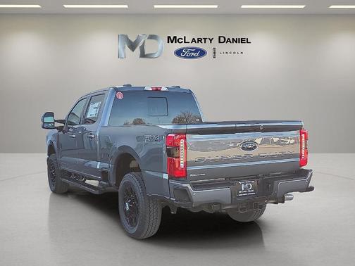 2026 Ford F-350 Lariat Super Duty