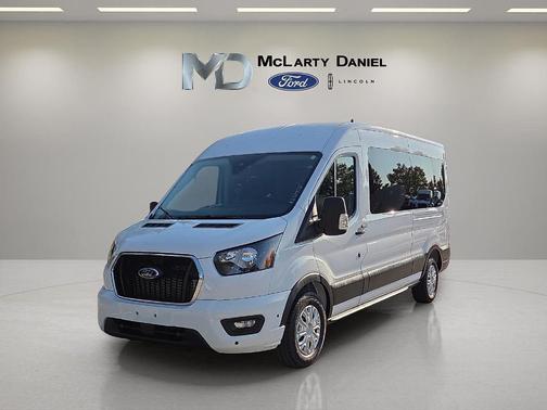 2025 Ford Transit-350 XLT 148 WB Medium Roof Passenger