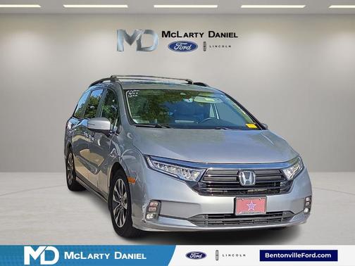 Lunar Silver Metallic 2021 Honda Odyssey EX-L