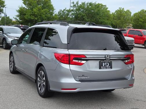Lunar Silver Metallic 2021 Honda Odyssey EX-L