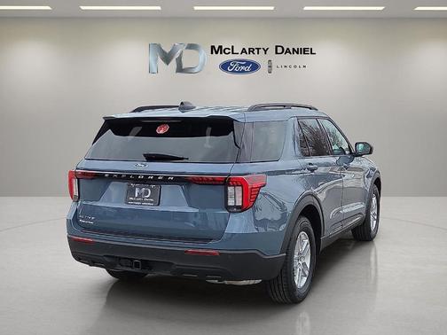 Vapor Blue Metallic 2026 Ford Explorer Active