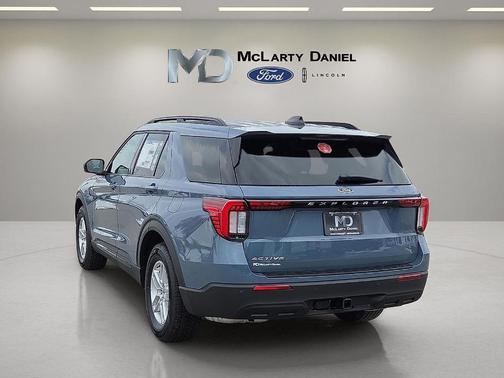 Vapor Blue Metallic 2026 Ford Explorer Active
