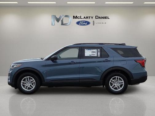Vapor Blue Metallic 2026 Ford Explorer Active