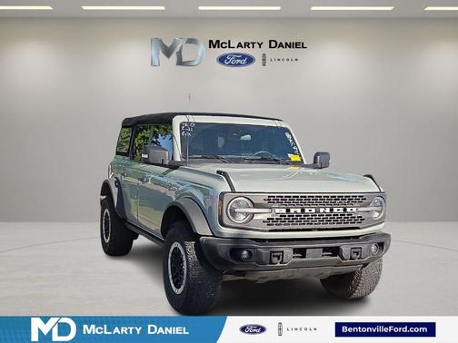 Cactus Green / Gray 2023 Ford Bronco Badlands