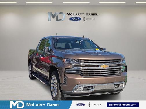 Metallic 2019 Chevrolet Silverado 1500 High Country