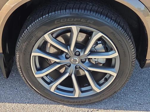 Twilight Bronze Metallic 2016 Volvo XC90 T6 Momentum