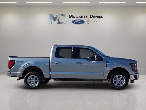 Iconic Silver Metallic 2026 Ford F-150 XLT
