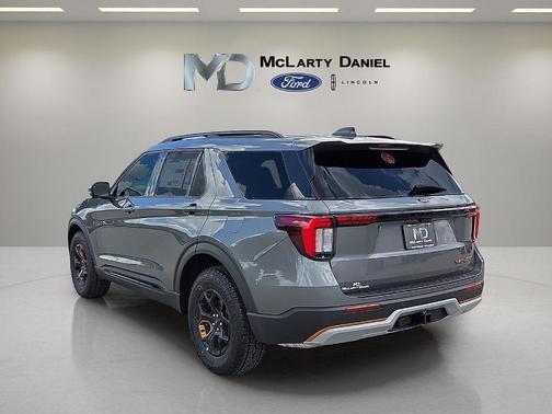 Carbonized Gray Metallic 2026 Ford Explorer Tremor