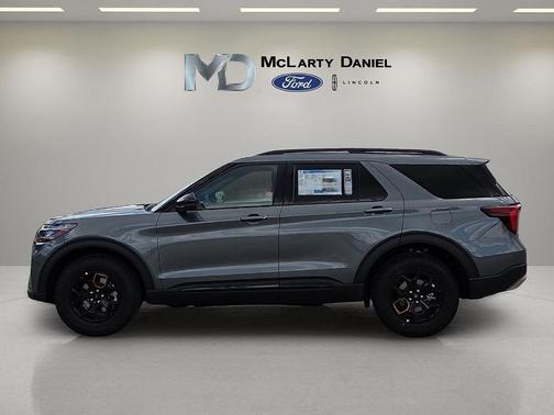 Carbonized Gray Metallic 2026 Ford Explorer Tremor