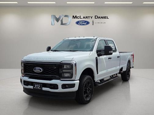 Oxford White 2026 Ford F-250 XL