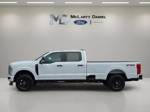 Oxford White 2026 Ford F-250 XL