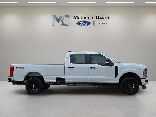 Oxford White 2026 Ford F-250 XL