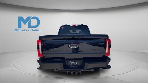 2025 Ford F-350 Lariat Super Duty