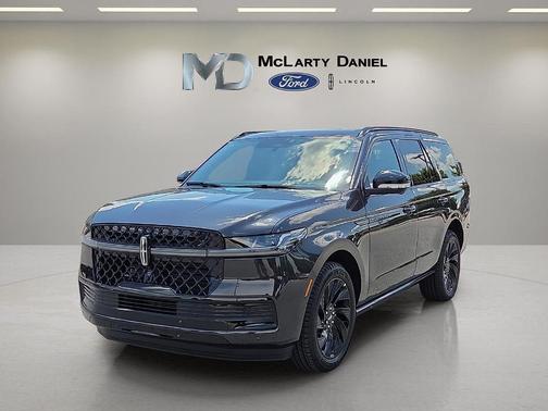 Starlight 2026 Lincoln Navigator Reserve