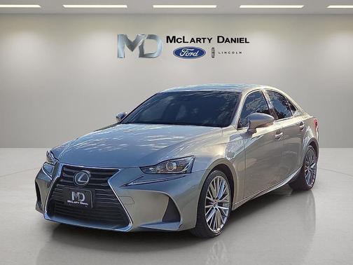 2018 Lexus IS 300 Base
