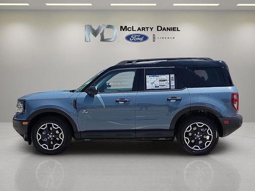 Azure Gray Metallic 2026 Ford Bronco Sport Outer Banks