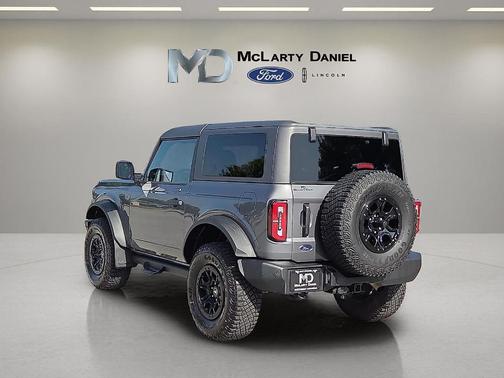Carbonized Gray Metallic 2023 Ford Bronco Wildtrak