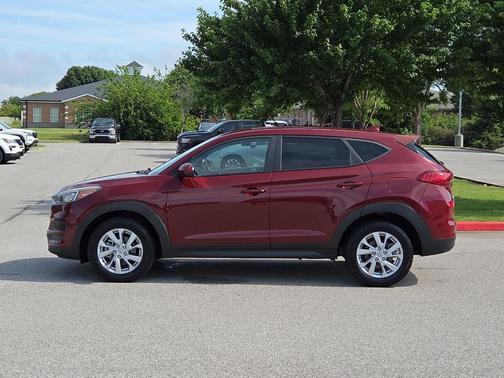 Gemstone Red 2020 Hyundai TUCSON SE