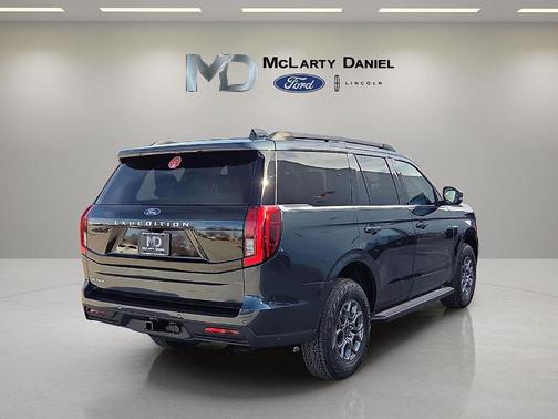 Stone Blue Metallic 2026 Ford Expedition Active