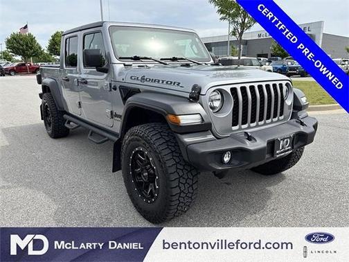 2021 Jeep Gladiator Sport