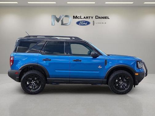 Blue Metallic 2026 Ford Bronco Sport Outer Banks
