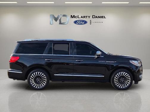 2020 Lincoln Navigator Black Label
