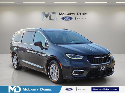 2021 Chrysler Pacifica Touring-L