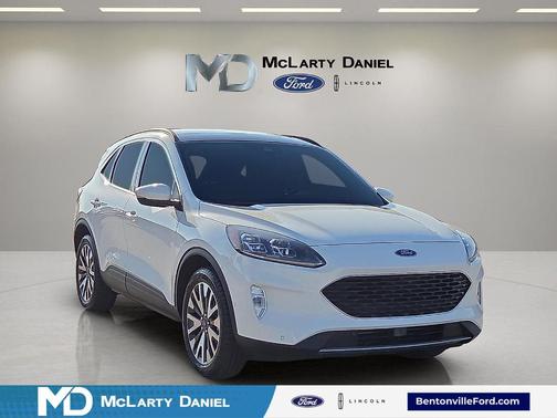 2020 Ford Escape Titanium