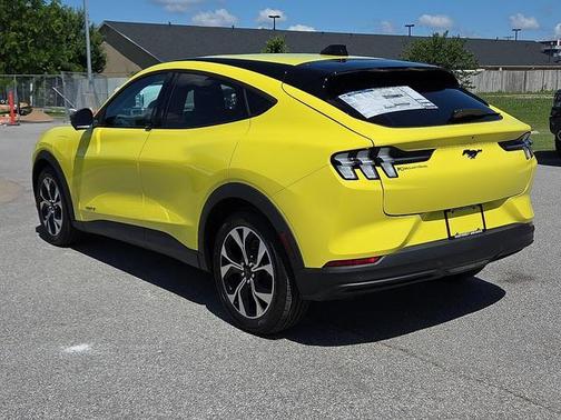 2025 Ford Mustang Mach-E Select